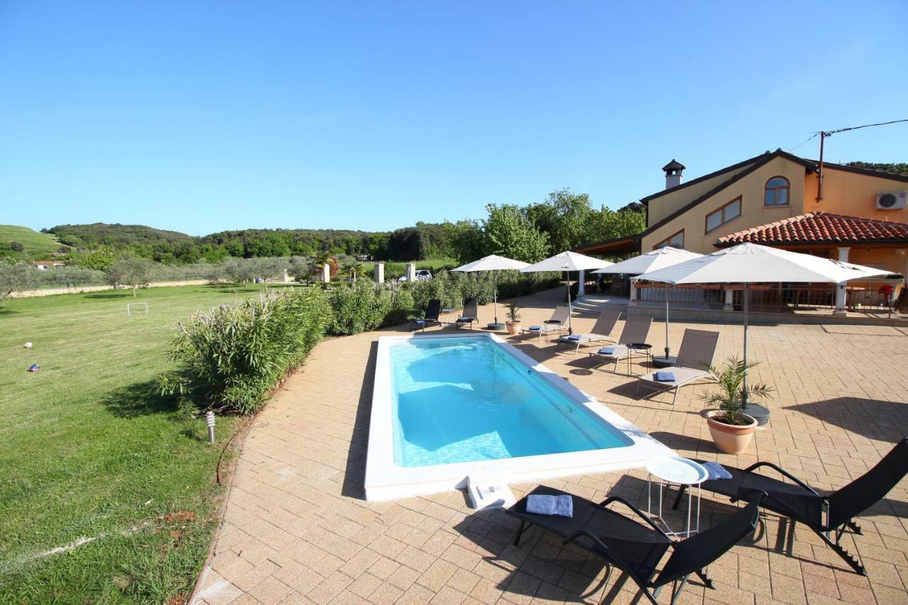 Holiday home Valmoneda