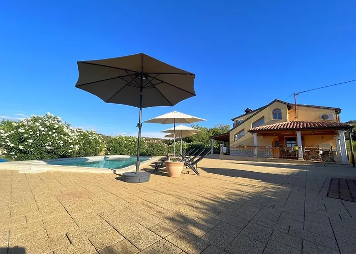 Holiday Home Valmoneda