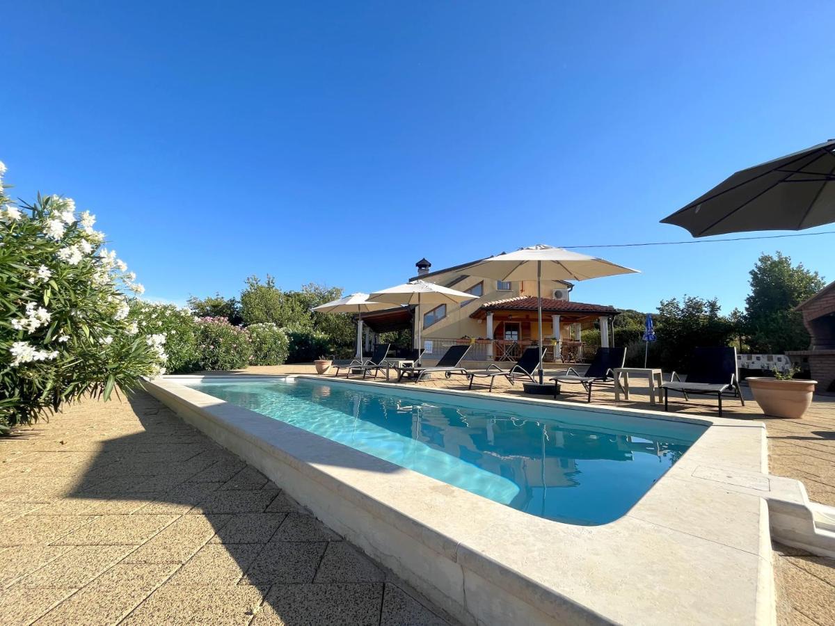 Valmoneda Holiday home